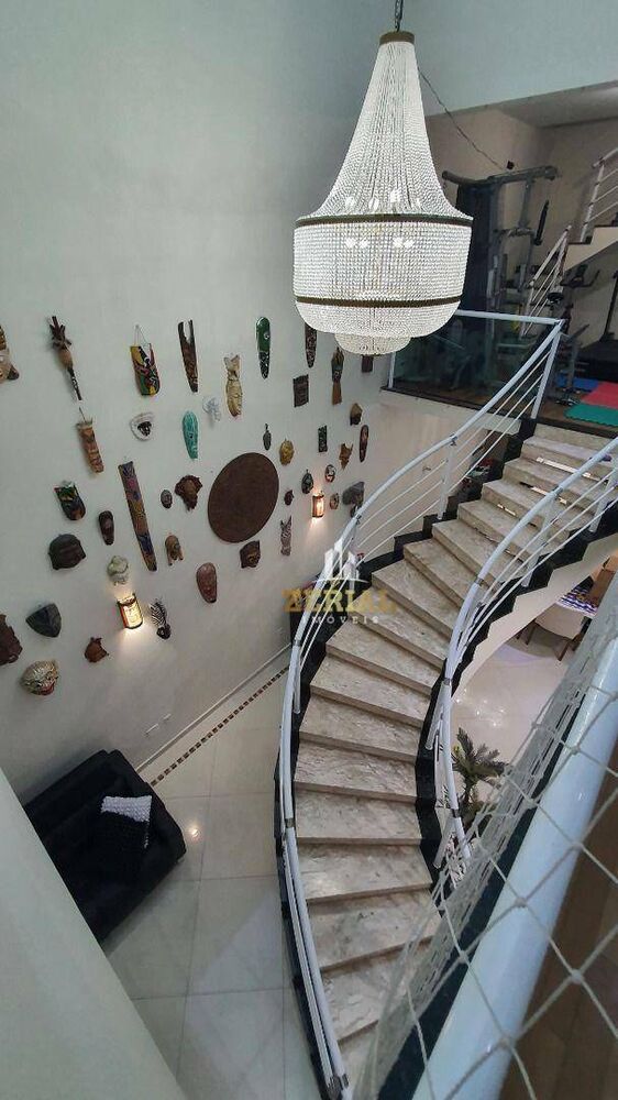 Sobrado para alugar com 4 quartos, 640m² - Foto 5