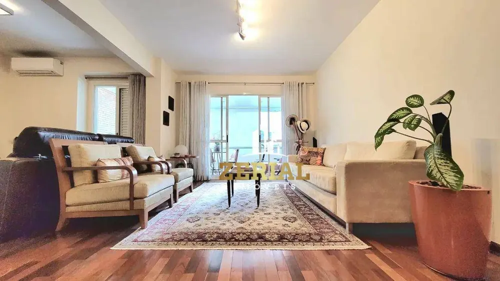 Apartamento, 3 quartos, 150 m² - Foto 1