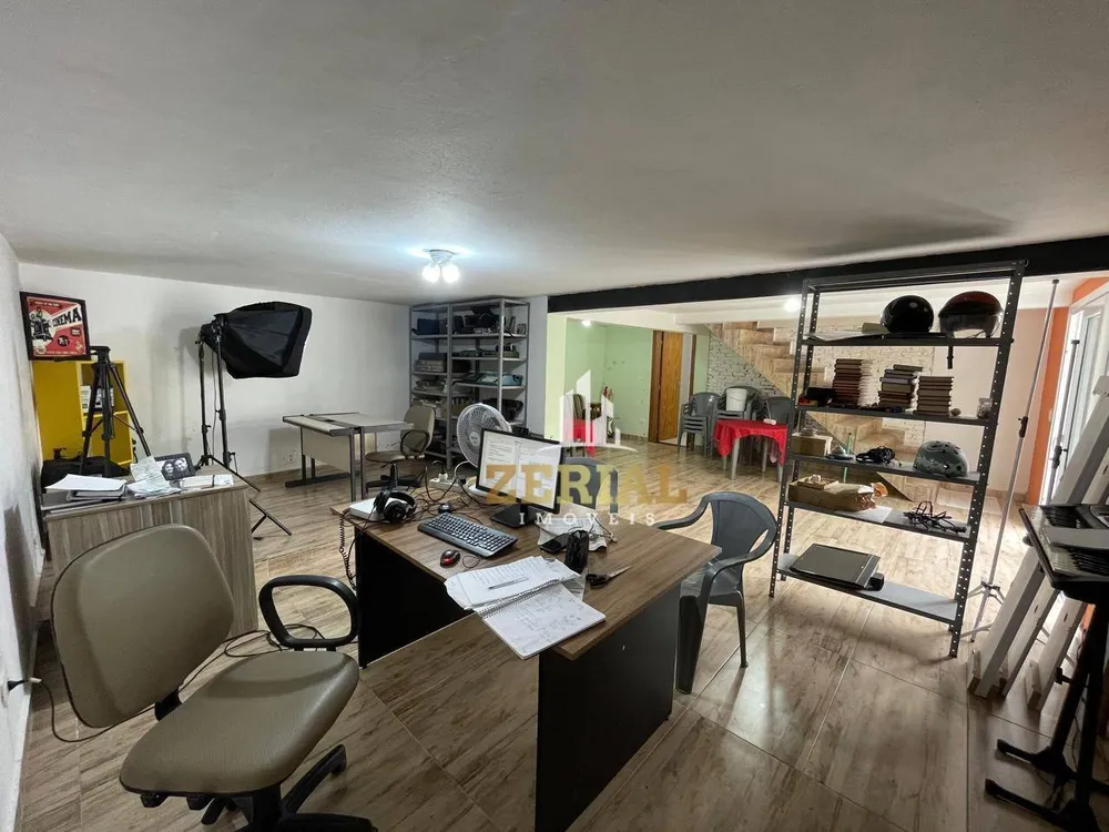 Sobrado, 4 quartos, 335 m² - Foto 2