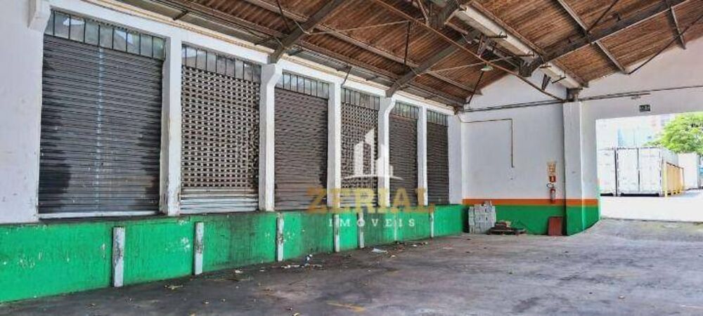 Depósito-Galpão-Armazém para alugar, 2700m² - Foto 2