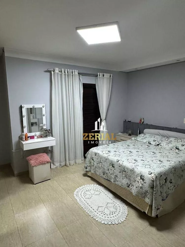 Sobrado, 3 quartos, 242 m² - Foto 8