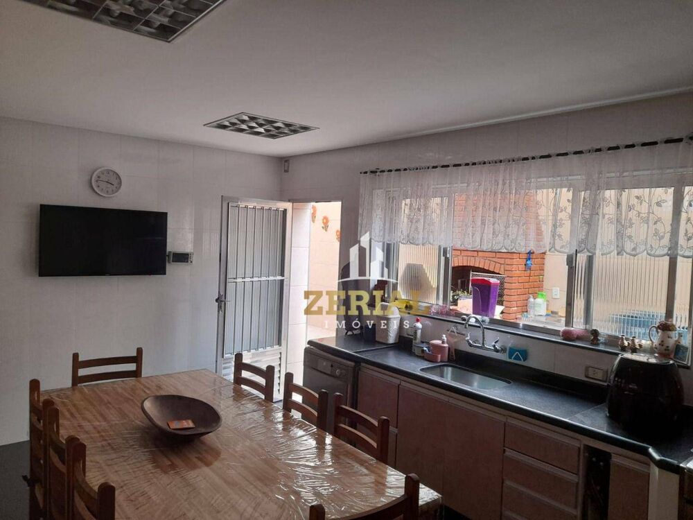 Sobrado, 3 quartos, 274 m² - Foto 3