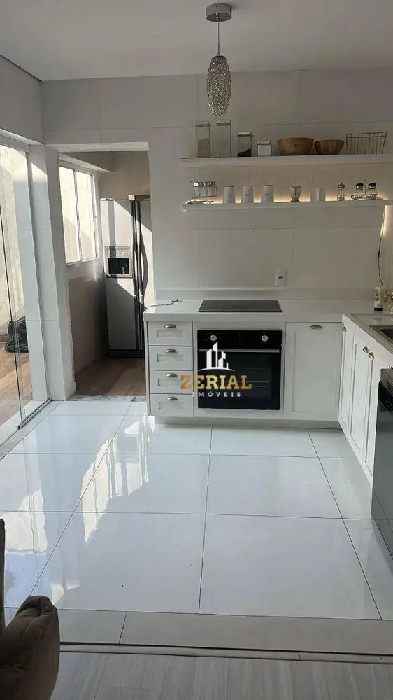 Sobrado, 3 quartos, 180 m² - Foto 1