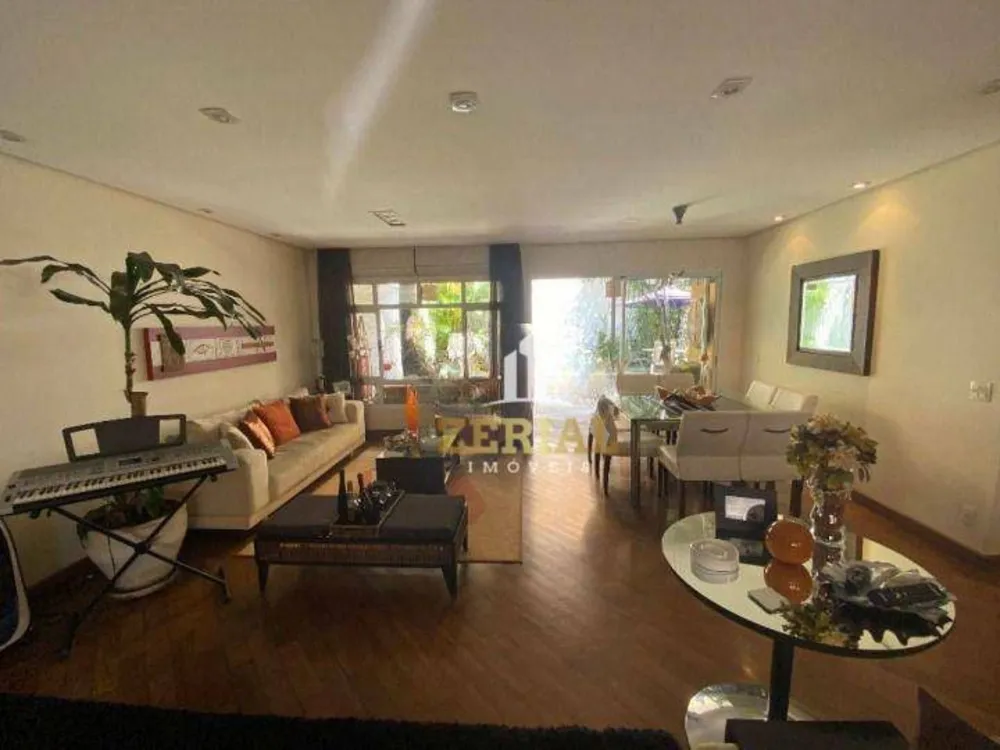 Sobrado, 4 quartos, 300 m² - Foto 1