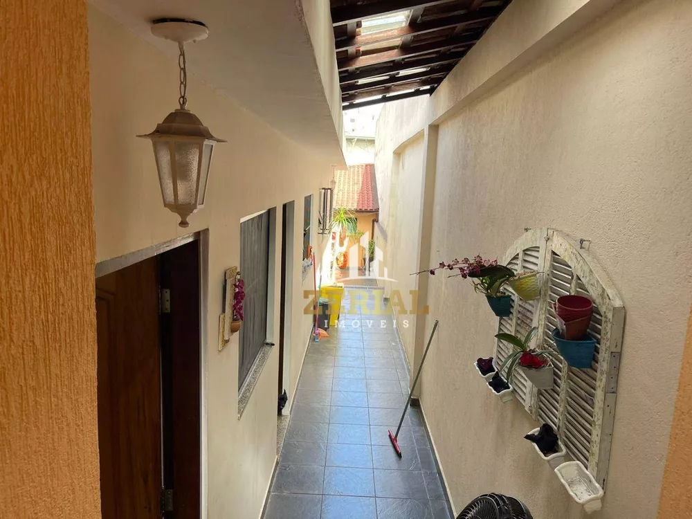 Casa, 3 quartos, 168 m² - Foto 1