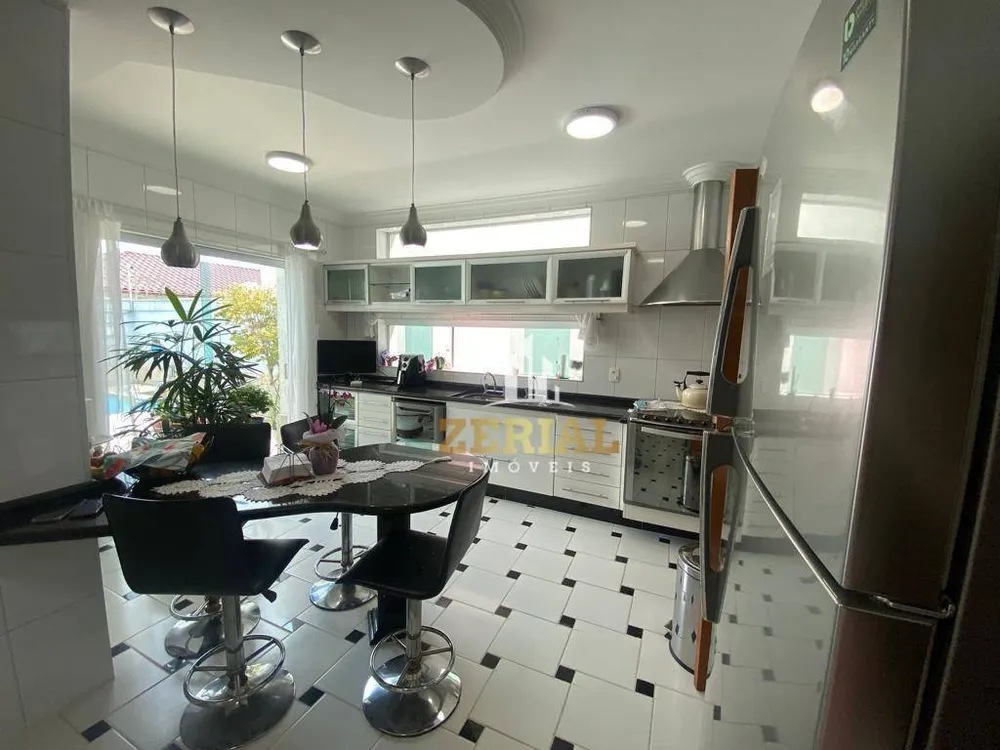 Sobrado, 5 quartos, 405 m² - Foto 4