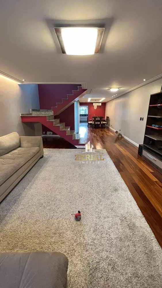 Sobrado, 3 quartos, 450 m² - Foto 1
