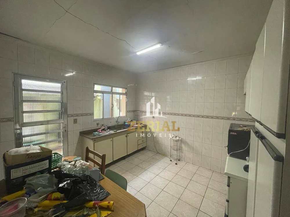 Sobrado, 2 quartos, 350 m² - Foto 1