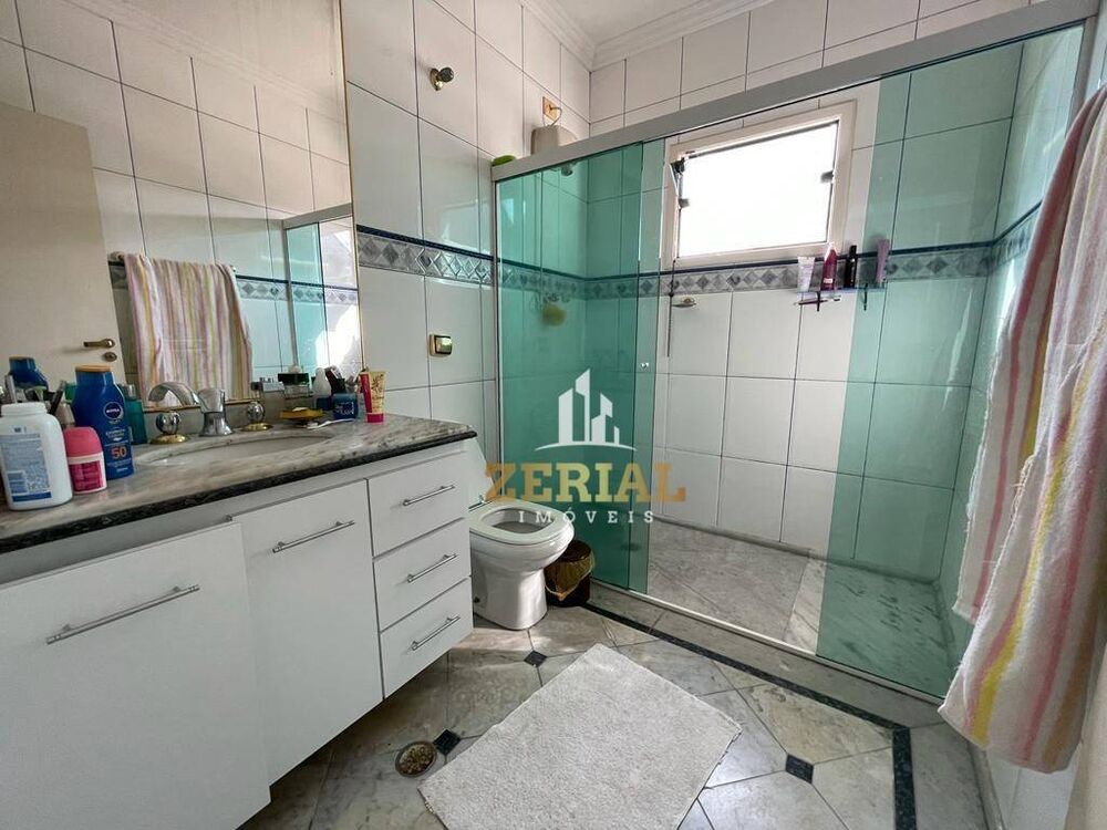 Sobrado, 3 quartos, 223 m² - Foto 2
