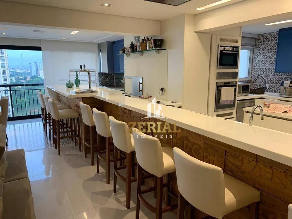 Apartamento, 3 quartos, 236 m² - Foto 1