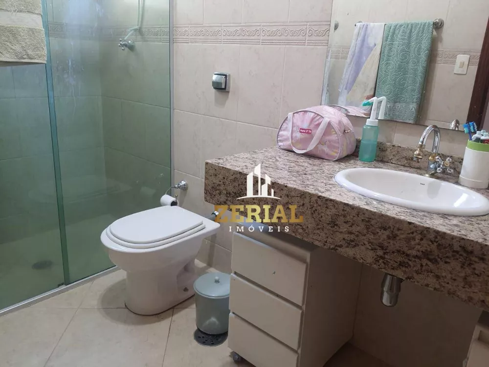 Sobrado, 3 quartos, 243 m² - Foto 13