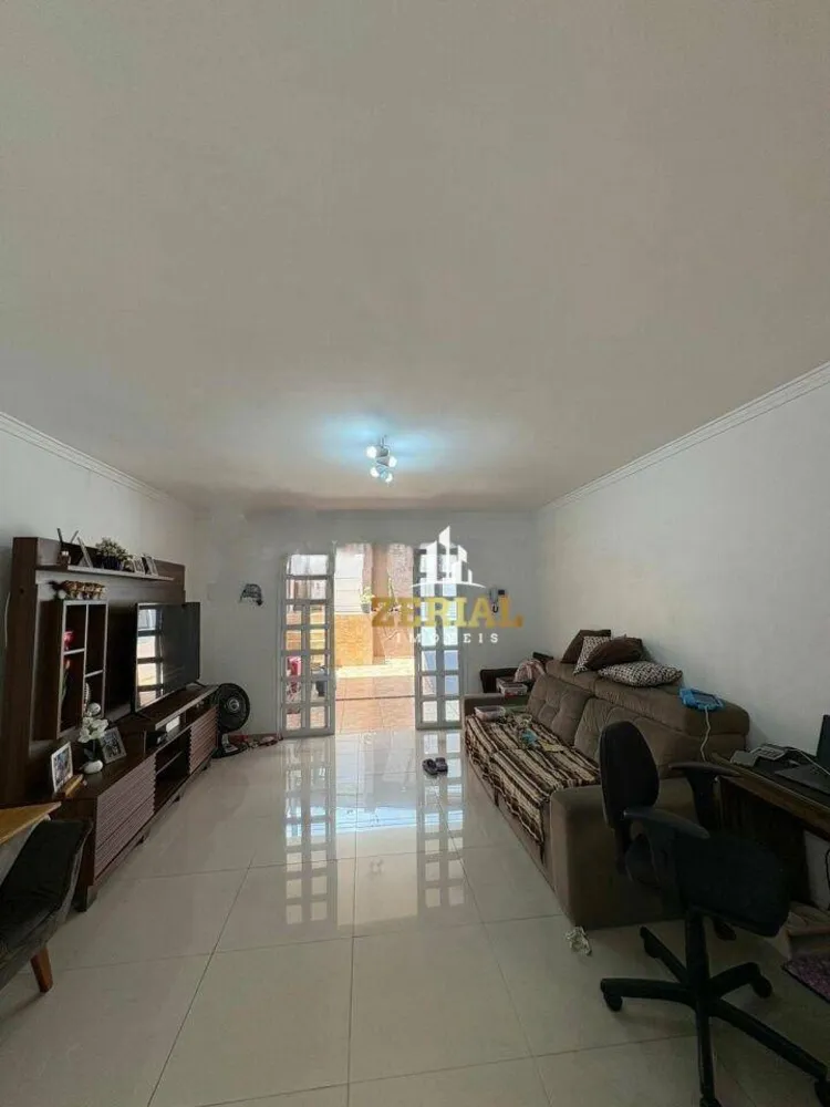 Sobrado, 3 quartos, 169 m² - Foto 1