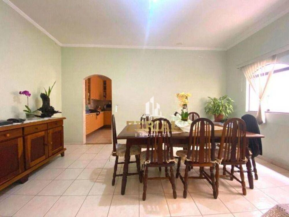 Casa, 2 quartos, 145 m² - Foto 3