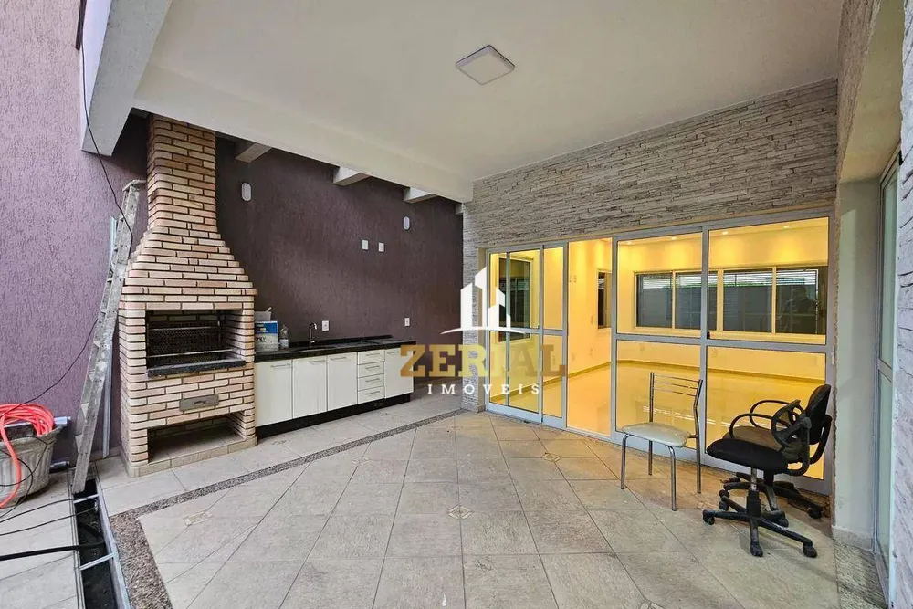 Sobrado, 4 quartos, 500 m² - Foto 2