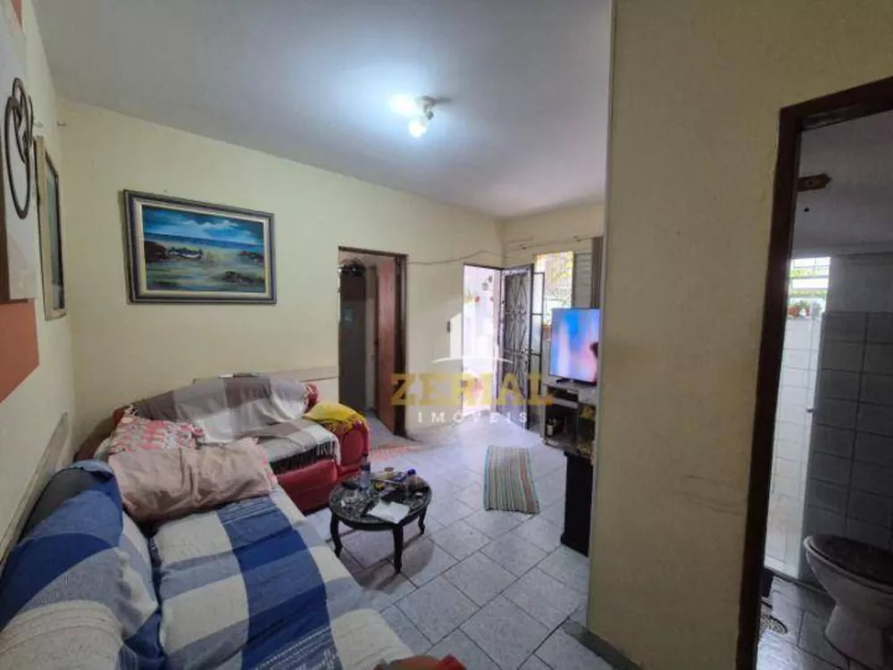 Casa, 4 quartos, 180 m² - Foto 1