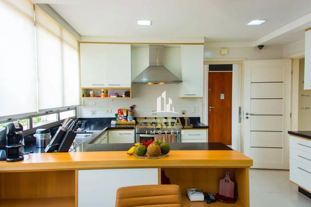 Apartamento, 3 quartos, 248 m² - Foto 6