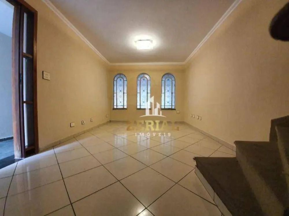 Sobrado, 3 quartos, 180 m² - Foto 1