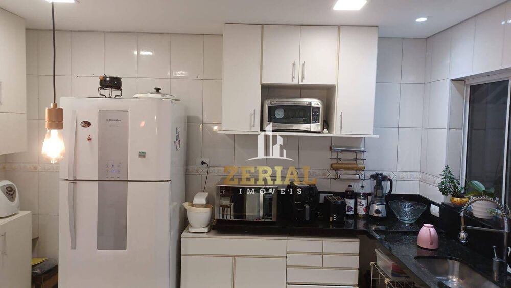 Sobrado, 2 quartos, 250 m² - Foto 1