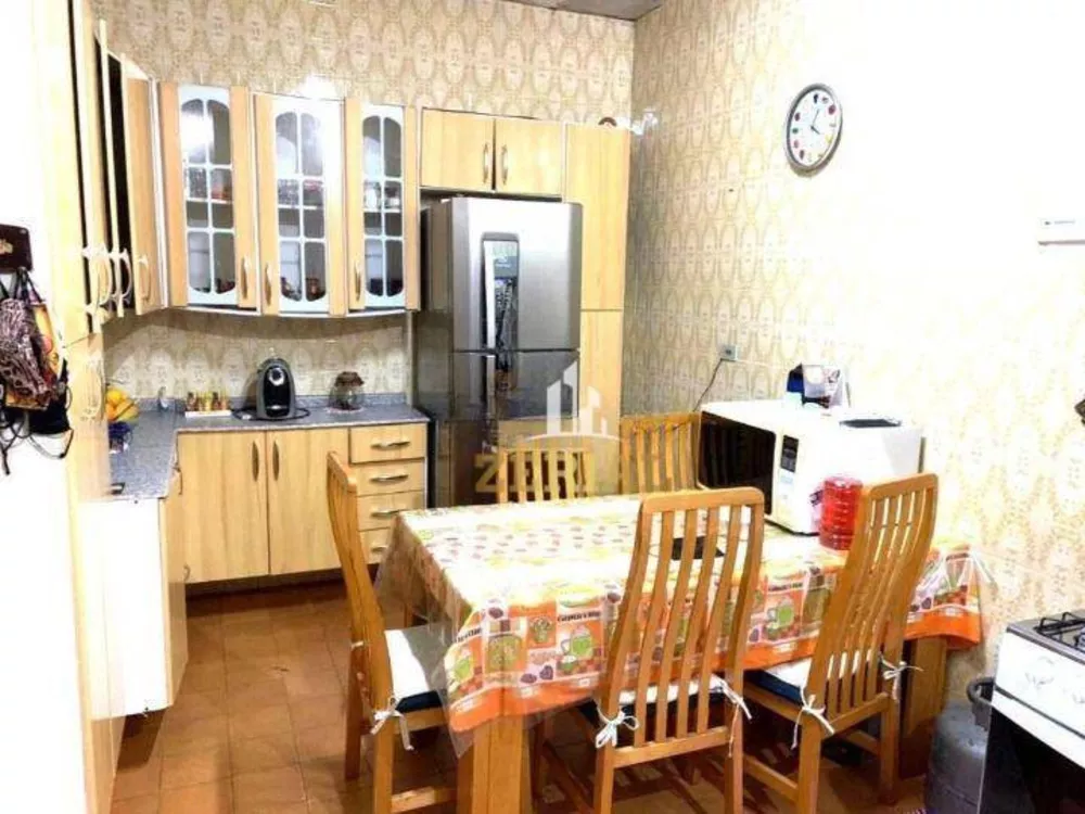 Casa, 2 quartos, 206 m² - Foto 1