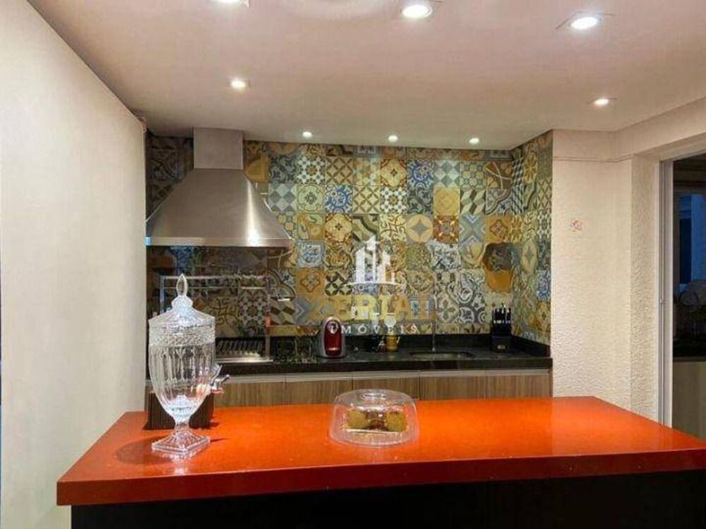 Apartamento, 3 quartos, 198 m² - Foto 1