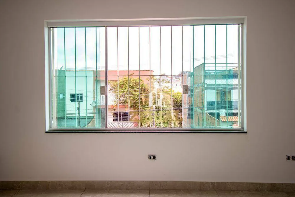 Sobrado, 2 quartos, 214 m² - Foto 2