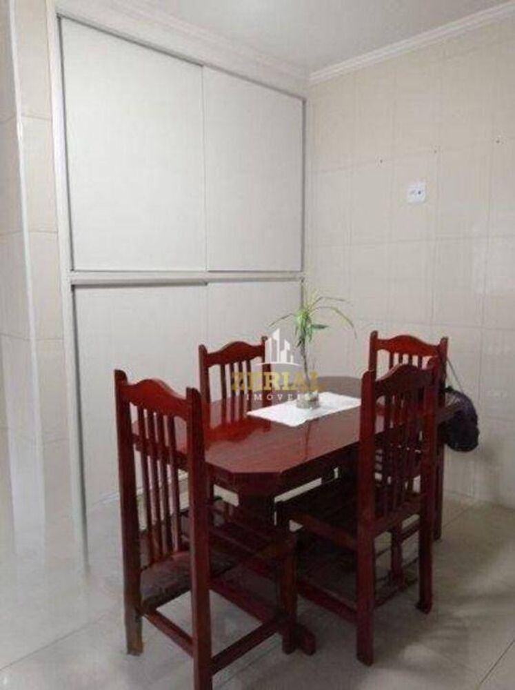 Sobrado, 3 quartos, 309 m² - Foto 1