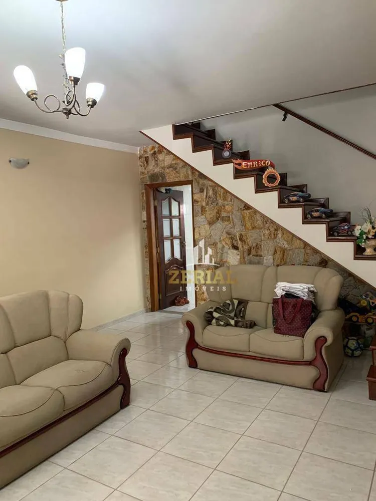 Sobrado, 3 quartos, 217 m² - Foto 2
