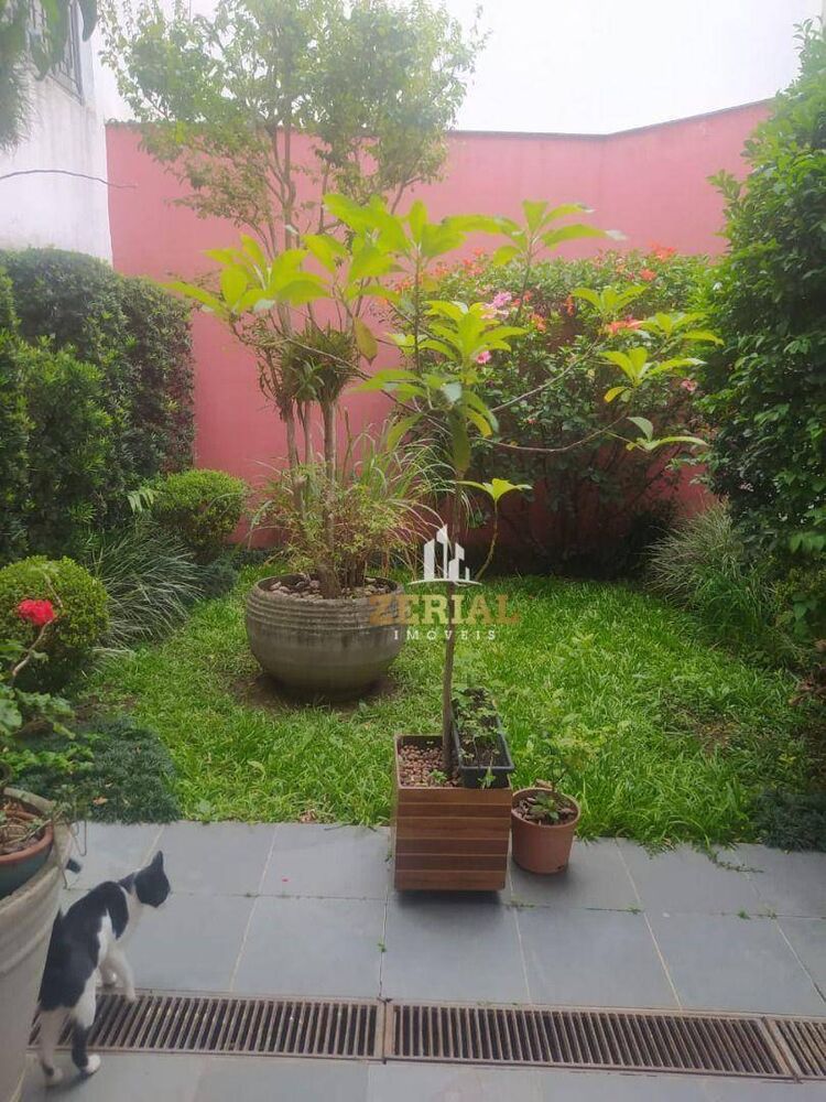 Sobrado, 3 quartos, 192 m² - Foto 1