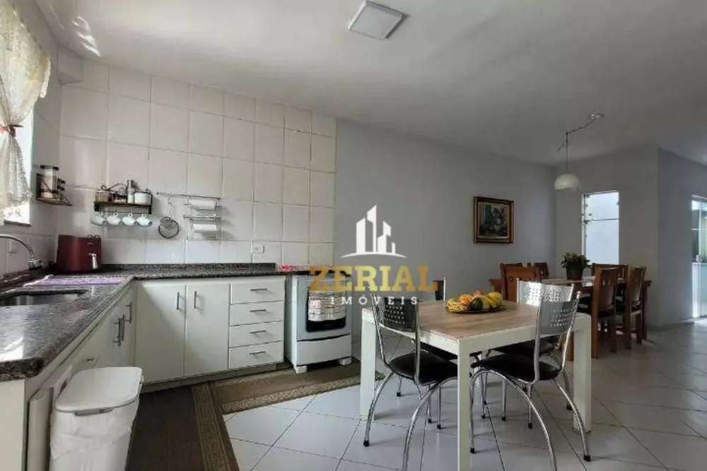 Sobrado, 3 quartos, 196 m² - Foto 3