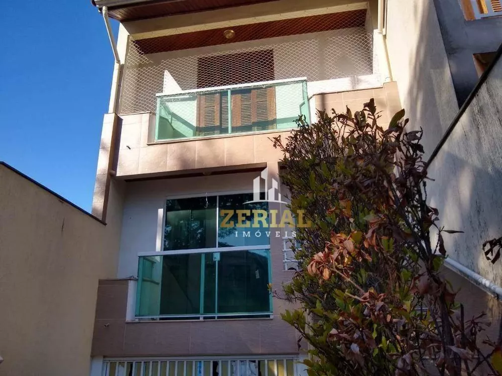 Sobrado à venda com 3 quartos, 417m² - Foto 1