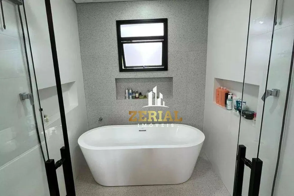 Sobrado, 3 quartos, 258 m² - Foto 4