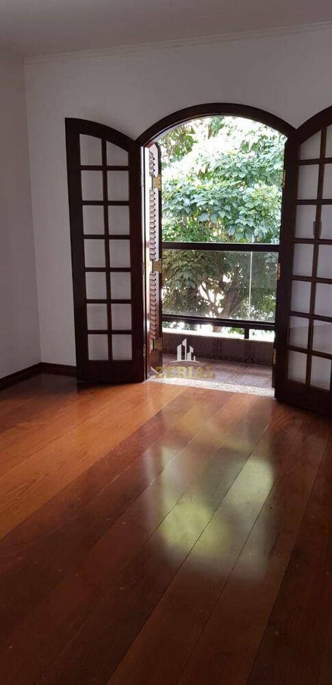 Sobrado, 3 quartos, 250 m² - Foto 1