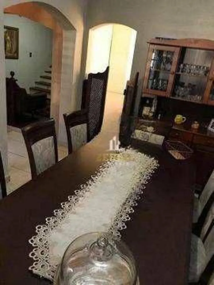 Casa, 3 quartos, 200 m² - Foto 3