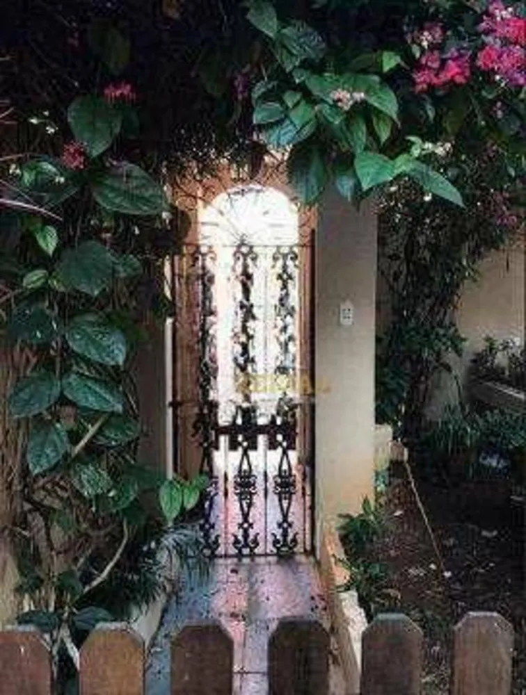 Casa, 3 quartos, 200 m² - Foto 6