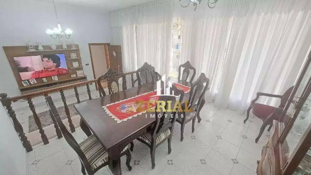 Casa, 3 quartos, 217 m² - Foto 4