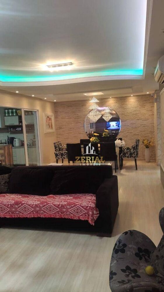 Apartamento à venda com 3 quartos, 146m² - Foto 2