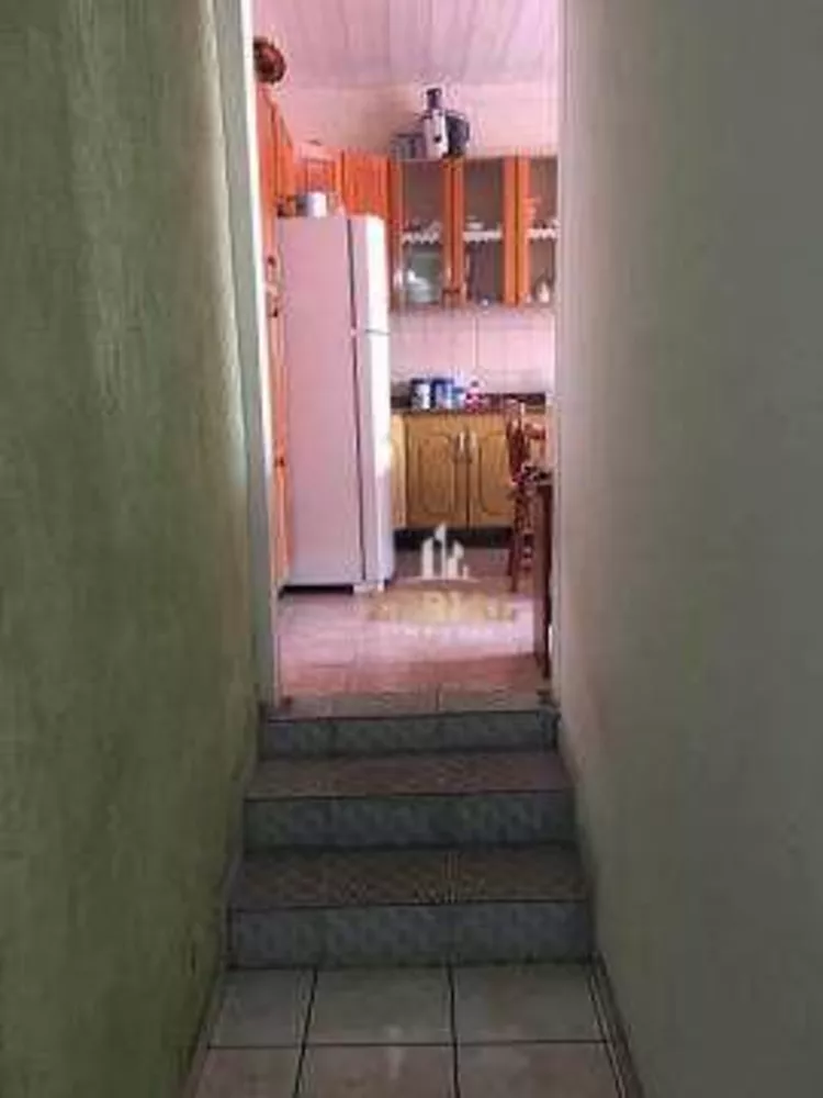Casa, 3 quartos, 200 m² - Foto 2