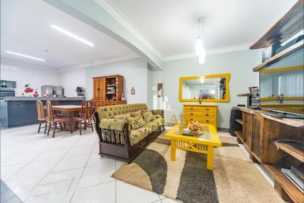 Sobrado, 3 quartos, 525 m² - Foto 2