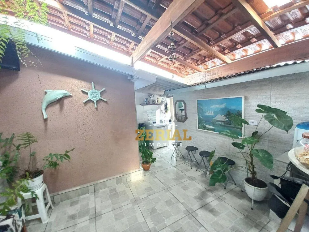 Casa, 5 quartos, 250 m² - Foto 2