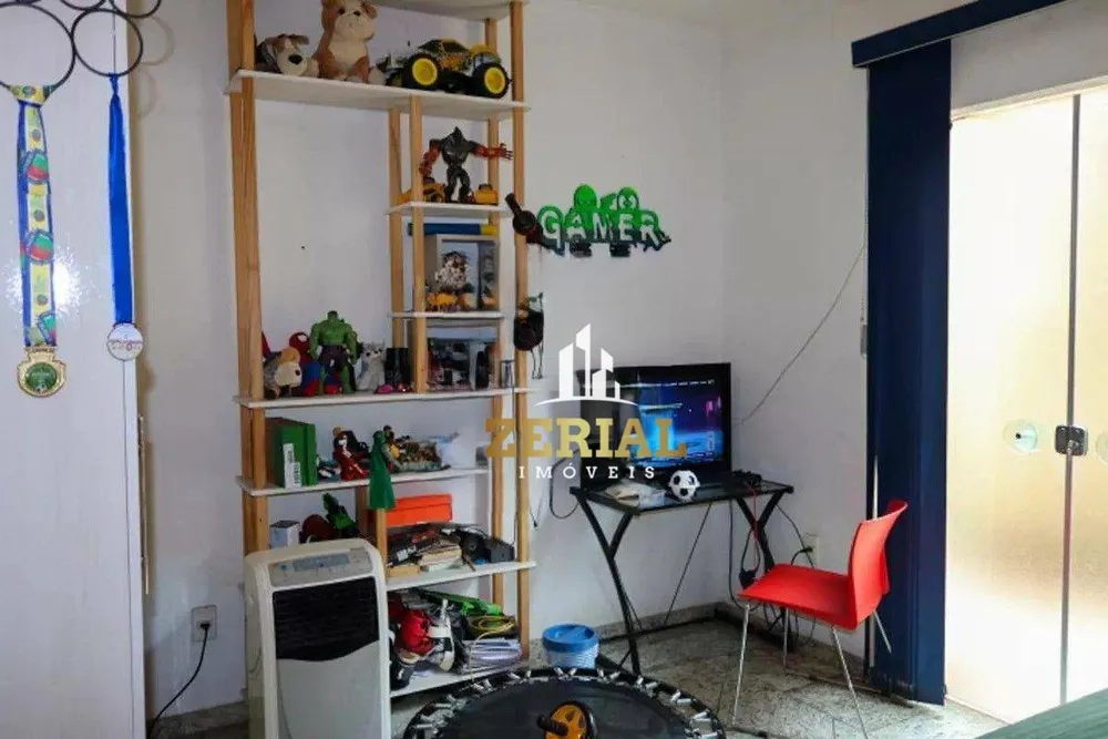 Sobrado, 3 quartos, 446 m² - Foto 1