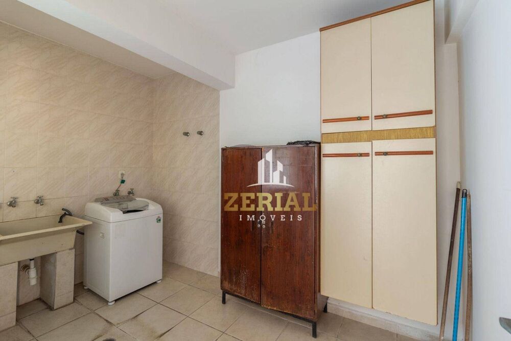 Casa à venda com 5 quartos, 350m² - Foto 3