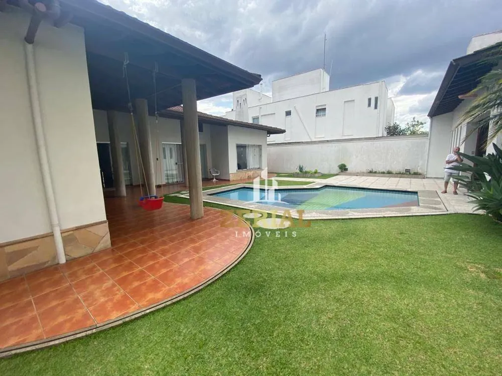 Casa, 5 quartos, 420 m² - Foto 4
