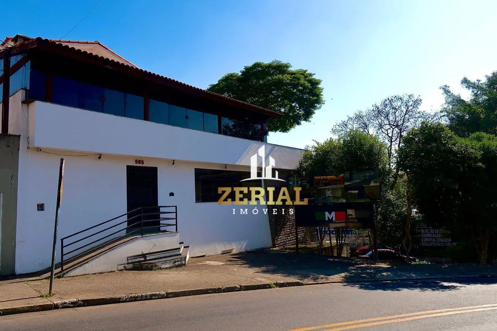 Sobrado, 3 quartos, 750 m² - Foto 1