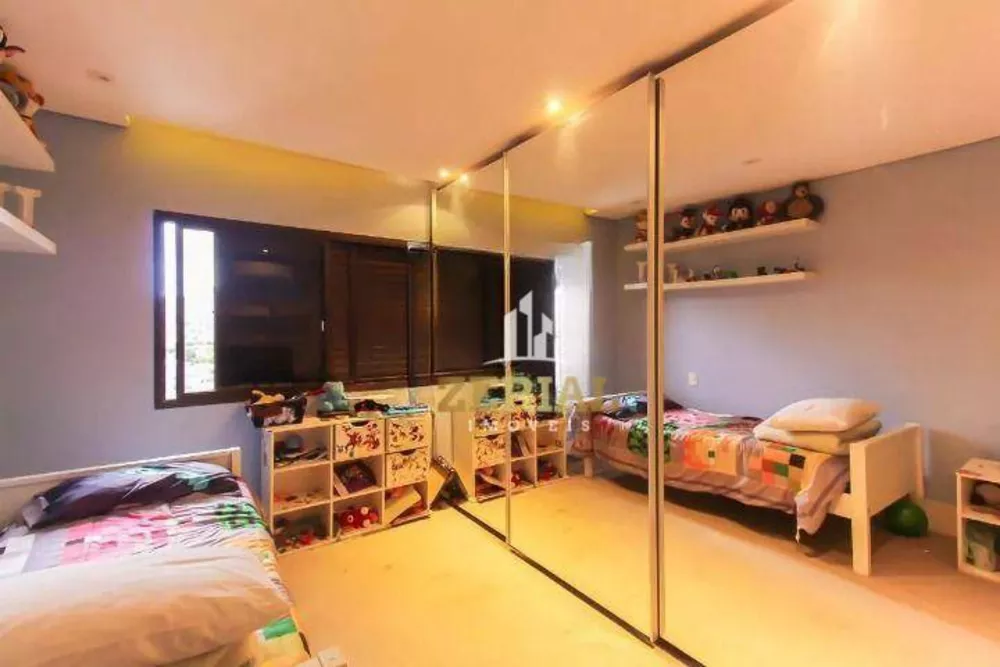 Apartamento, 3 quartos, 215 m² - Foto 3