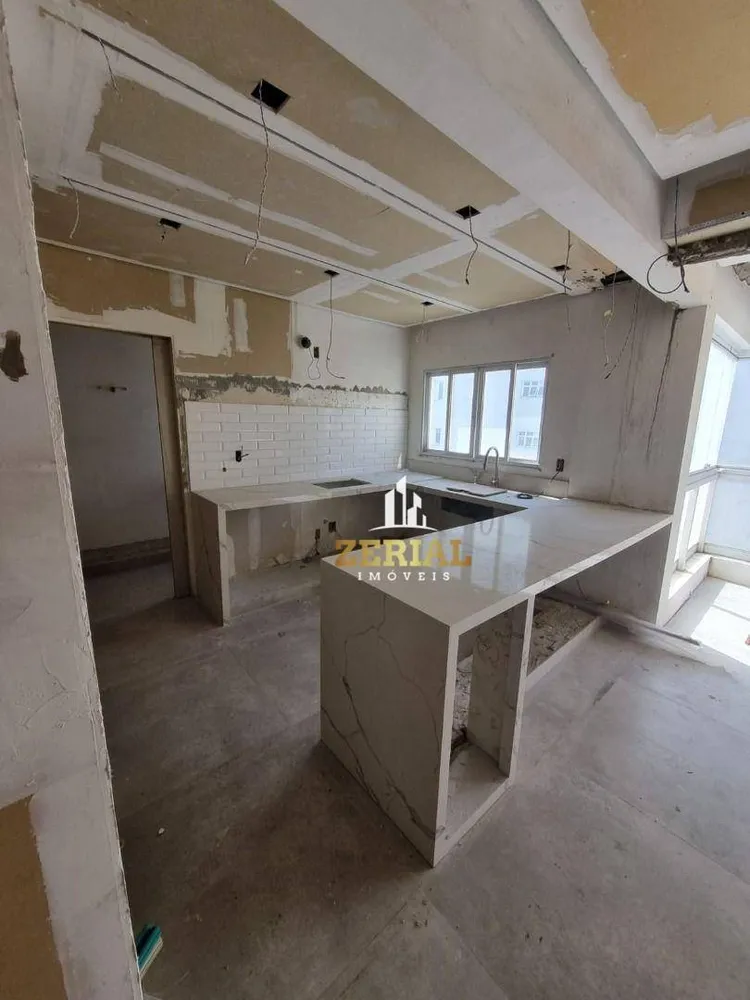 Cobertura, 3 quartos, 244 m² - Foto 2