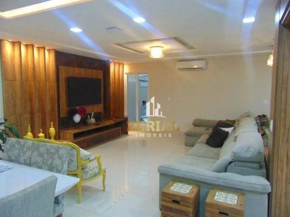 Sobrado, 5 quartos, 460 m² - Foto 1