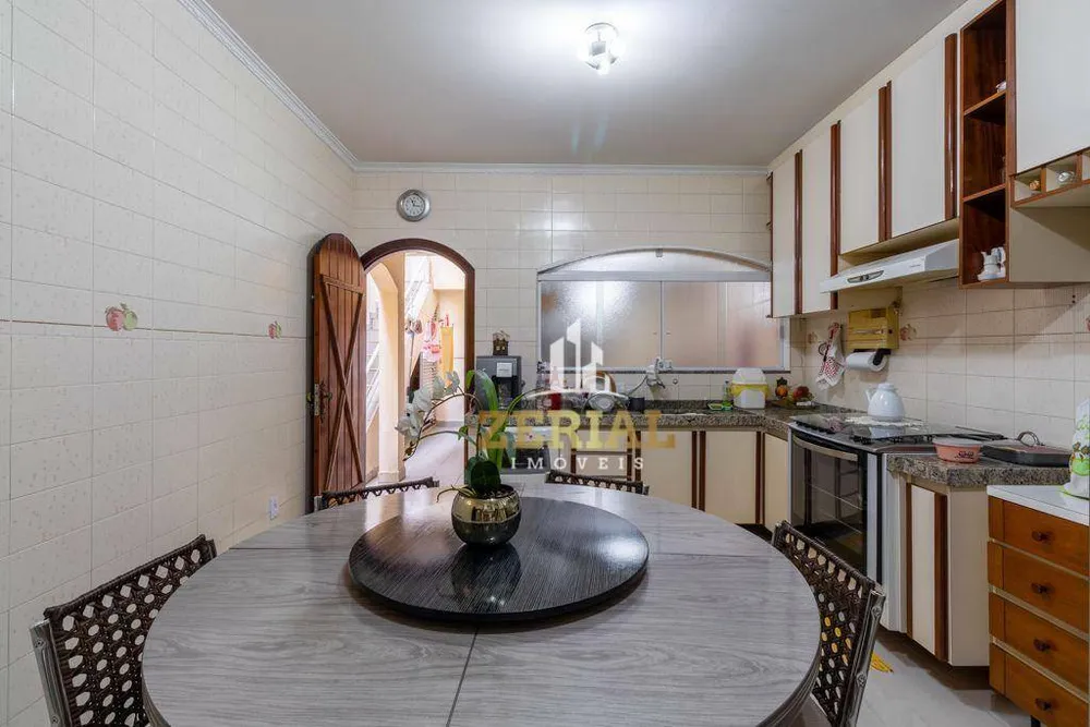 Casa, 3 quartos, 232 m² - Foto 4