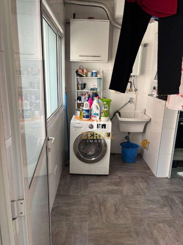 Apartamento para alugar com 3 quartos, 107m² - Foto 2