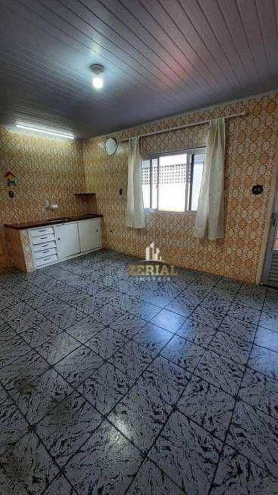 Casa à venda e aluguel com 3 quartos, 122m² - Foto 2