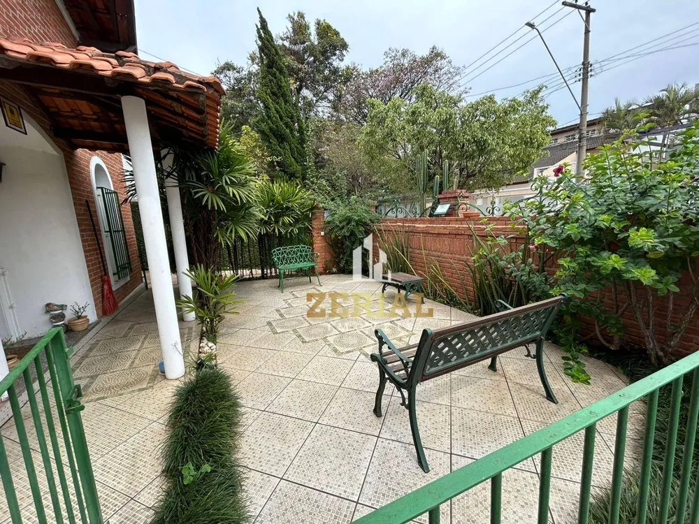 Casa, 5 quartos, 189 m² - Foto 2